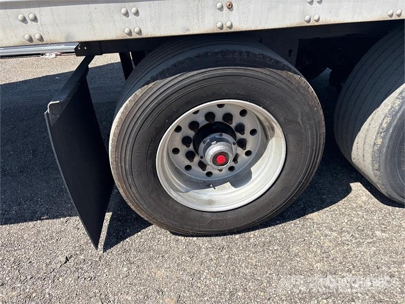 Vanguard 53 ft x 96 in T/A Van Trailer Furgons