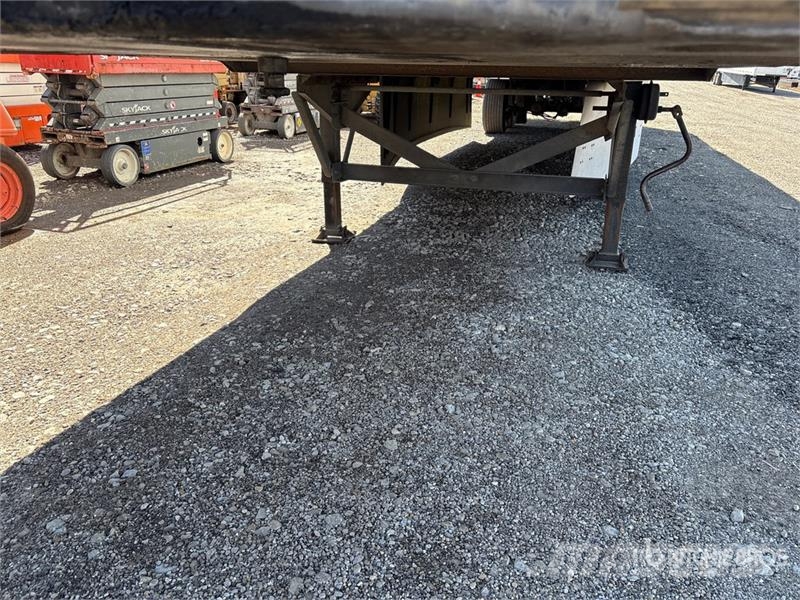 Vanguard 53 ft x 96 in T/A Van Trailer Furgons