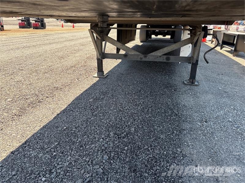 Vanguard 53 ft x 96 in T/A Van Trailer Furgons