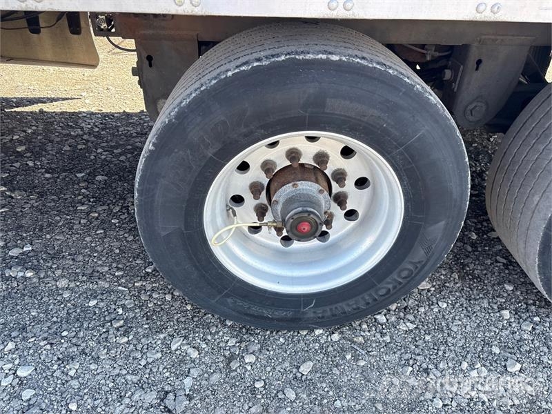 Vanguard 53 ft x 96 in T/A Van Trailer Furgons