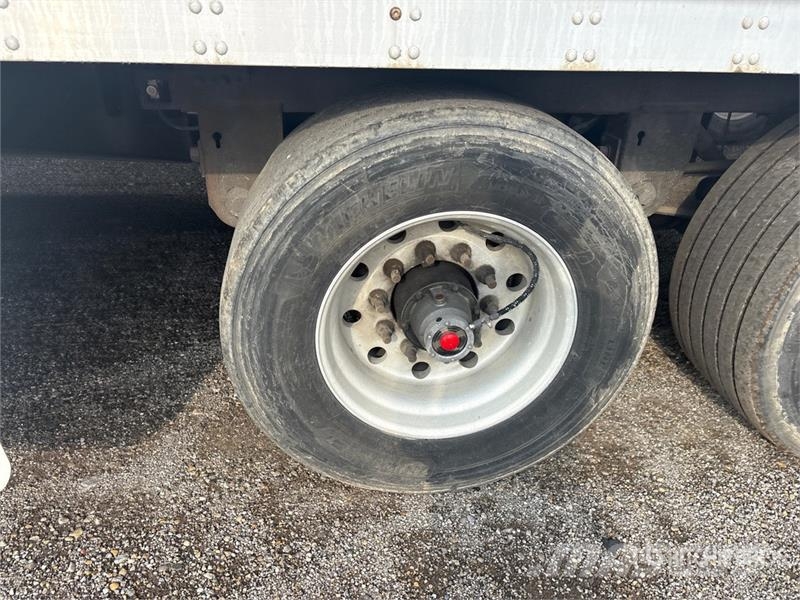 Vanguard 53 ft x 96 in T/A Van Trailer Furgons