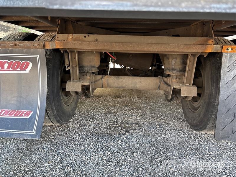 Vanguard MAXCUBE 53 ft x 102 in T/A Van Trailer Rimorchi cassonati