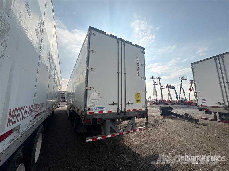 Vanguard MaxCube 53 ft x 96 in T/A Van Trailer Furgons
