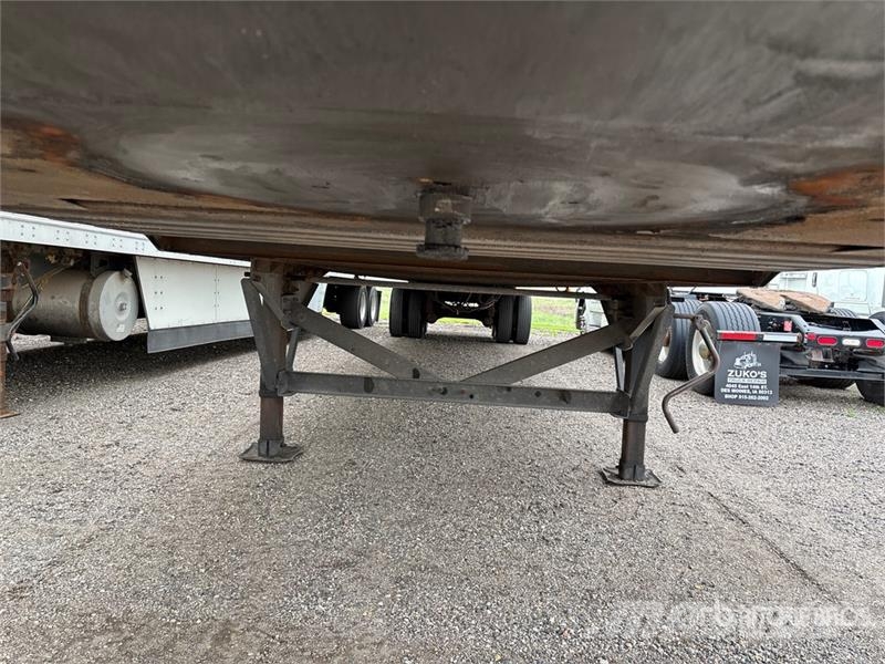 Vanguard MaxCube 53 ft x 102 in T/A Van Trailer Remorque Fourgon