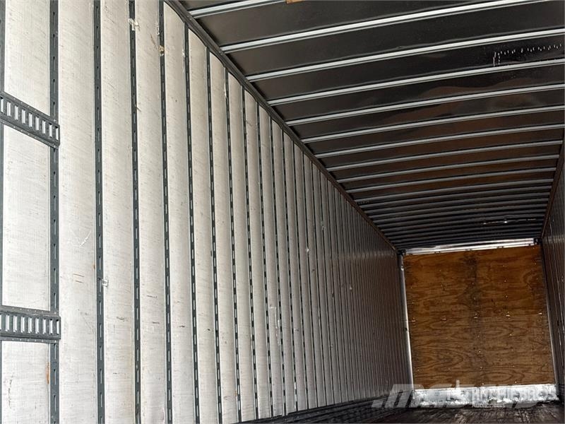 Vanguard MaxCube 53 ft x 102 in T/A Van Trailer Furgons
