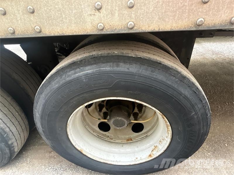 Vanguard MaxCube 53 ft x 102 in T/A Van Trailer 厢式拖车