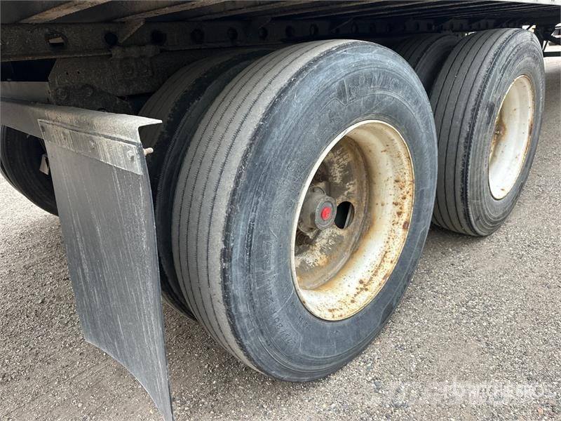 Vanguard MaxCube 53 ft x 102 in T/A Van Trailer Remorque Fourgon