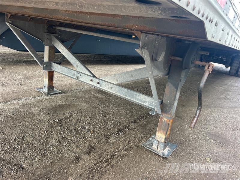 Vanguard MaxCube 53 ft x 102 in T/A Van Trailer Remorque Fourgon