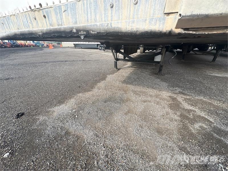 Vanguard MaxCube 53 ft x 96 in T/A Van Trailer Furgons