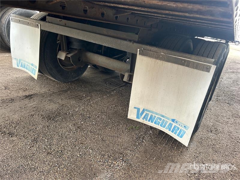 Vanguard MaxCube 53 ft x 102 in T/A Van Trailer Remorque Fourgon