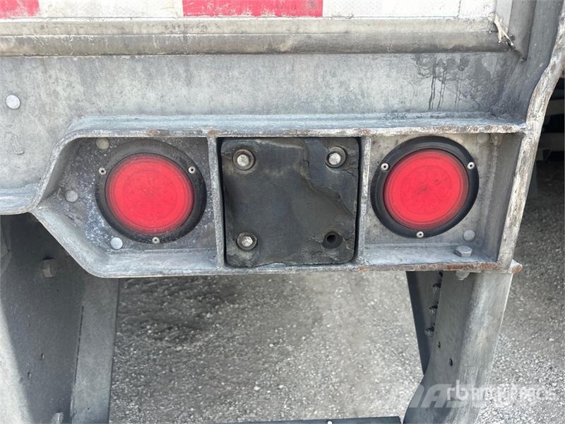 Vanguard MaxCube 53 ft x 102 in T/A Van Trailer 厢式拖车