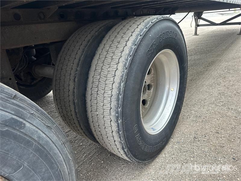 Vanguard MaxCube 53 ft x 102 in T/A Van Trailer 箱體拖車