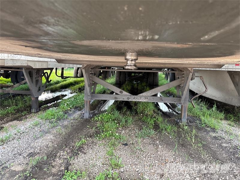 Vanguard MaxCube 53 ft x 102 in T/A Van Trailer 厢式拖车