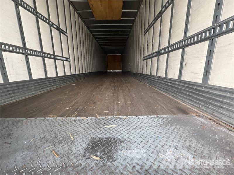 Vanguard MaxCube 53 ft x 102 in T/A Van Trailer Furgons