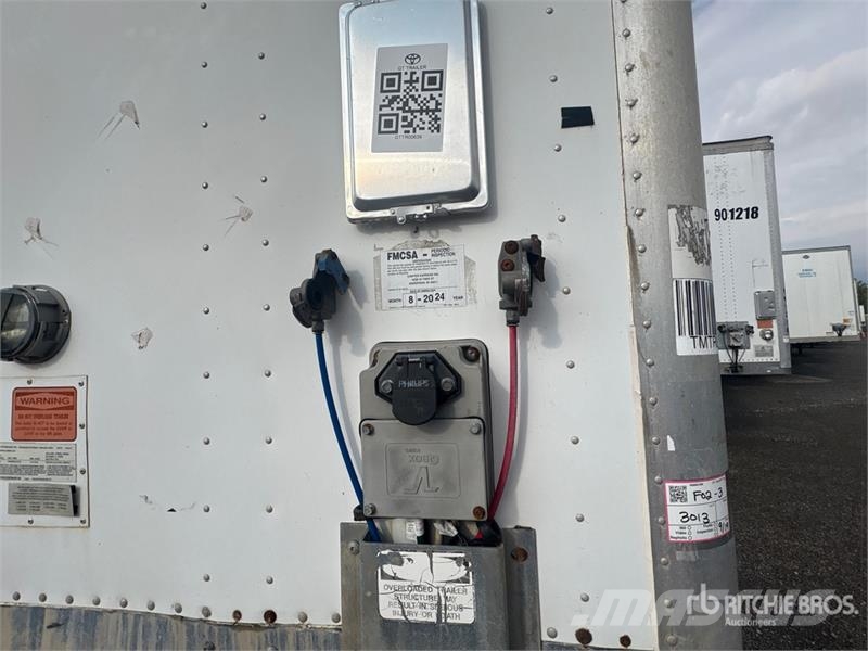 Vanguard MaxCube 53 ft x 96 in T/A Van Trailer Furgons