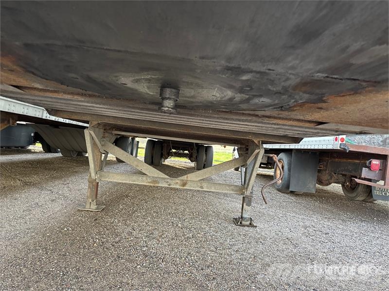 Vanguard MaxCube 53 ft x 102 in T/A Van Trailer Remorque Fourgon