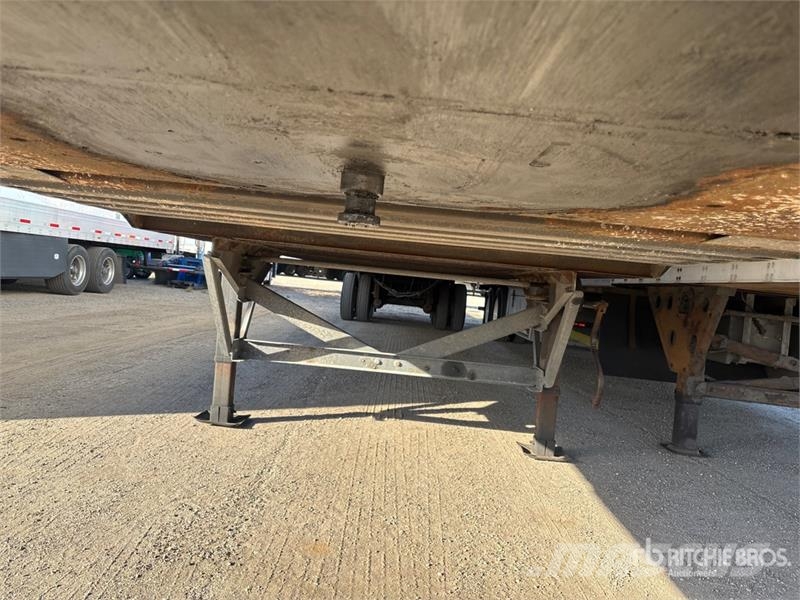 Vanguard MaxCube 53 ft x 102 in T/A Van Trailer Remorque Fourgon