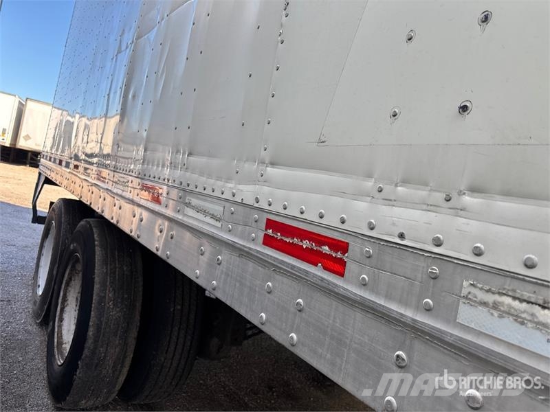 Vanguard MAXCUBE 53 ft x 102 in T/A Van Trailer Rimorchi cassonati
