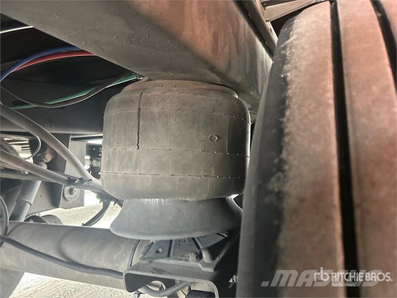 Vanguard MaxCube 53 ft x 102 in T/A Van Trailer 厢式拖车