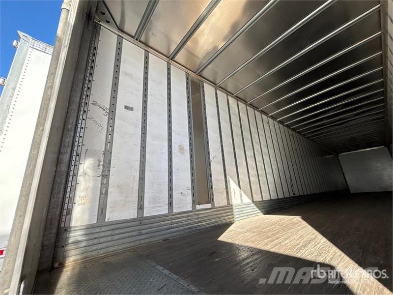 Vanguard MAXCUBE 53 ft x 102 in T/A Van Trailer Dobozos pótkocsik