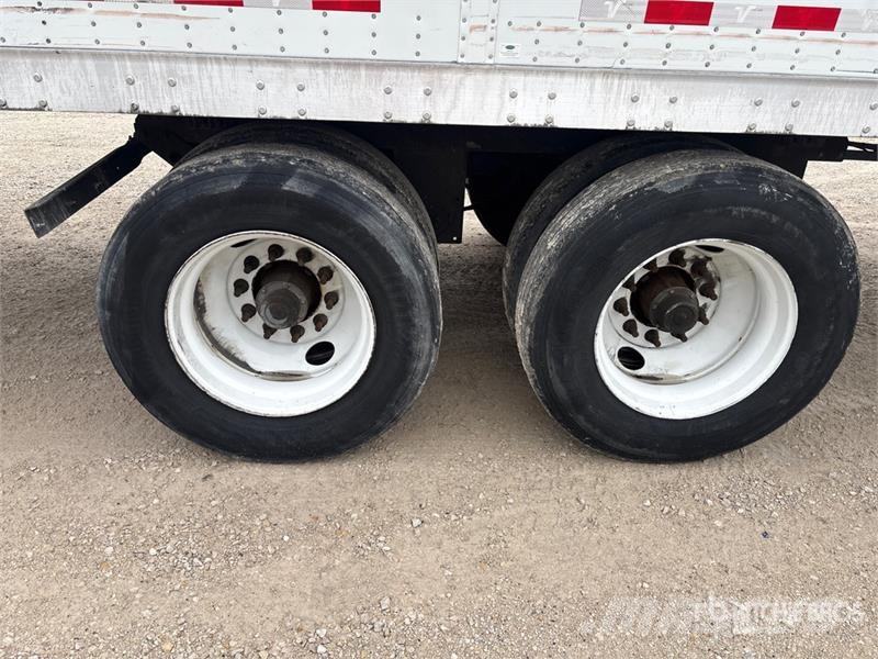 Vanguard REM VXP 53 ft x 102 in T/A Van Trailer Przyczepy ze skrzynią zamkniętą