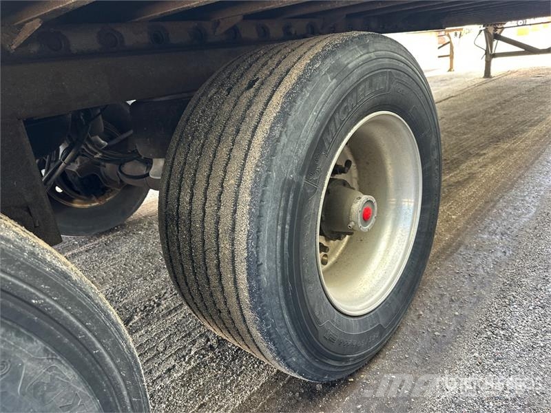 Vanguard VXP 53 53 ft x 102 in T/A Van Trailer Remorque Fourgon