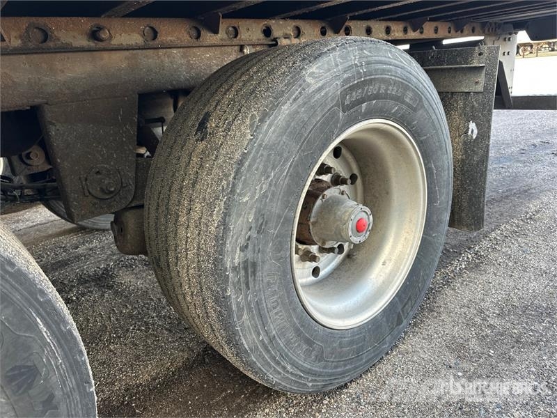 Vanguard VXP 53 53 ft x 102 in T/A Van Trailer Remorque Fourgon