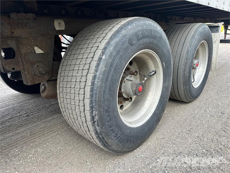 Vanguard VXP 53 53 ft x 102 in T/A Van Trailer 箱體拖車