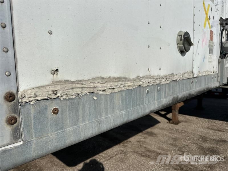 Vanguard VXP 53 53 ft x 102 in T/A Van Trailer Remorque Fourgon