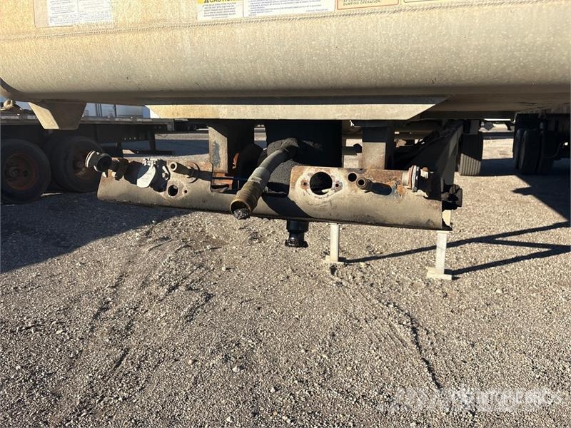 Vantage 53 ft T/A Frameless End Dump Trailer Reboques basculantes