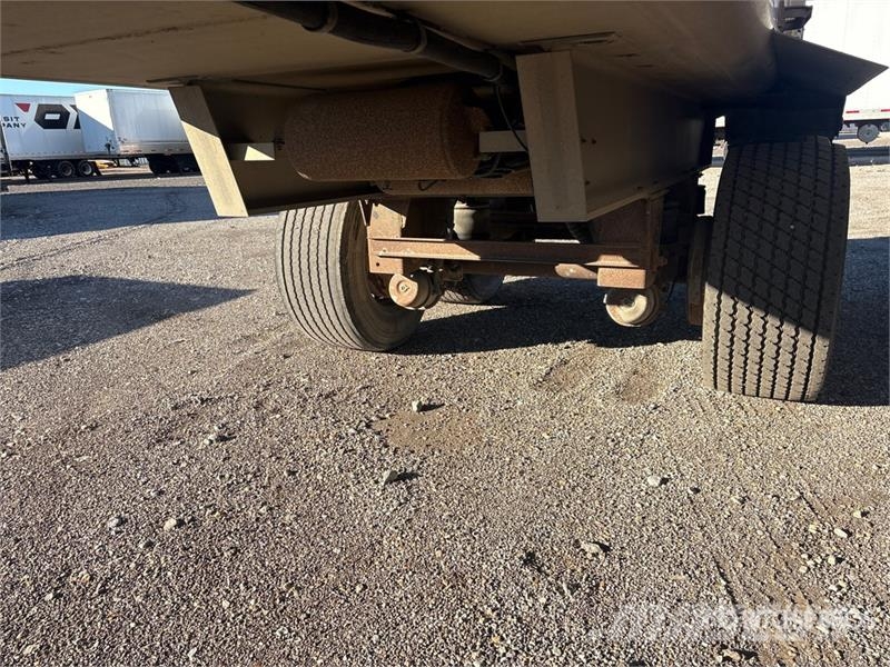 Vantage 53 ft T/A Frameless End Dump Trailer Reboques basculantes