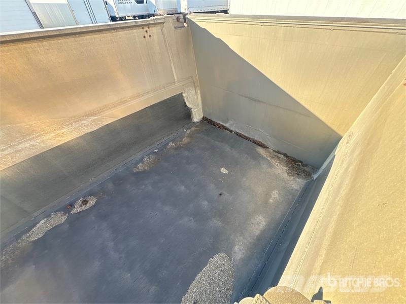 Vantage 53 ft T/A Frameless End Dump Trailer Reboques basculantes