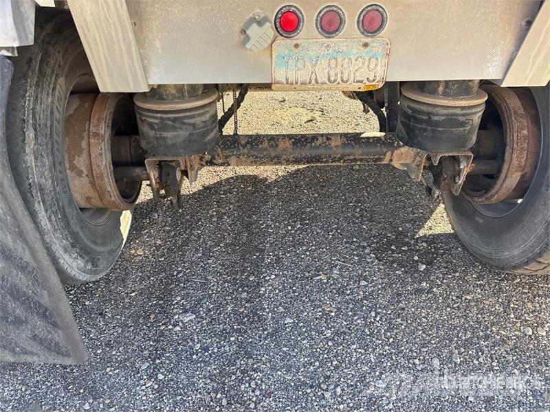 Vantage 53 ft T/A Frameless End Dump Trailer Reboques basculantes