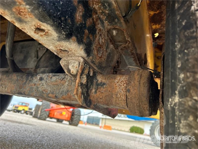 Vermeer BC1000XL Tow-Behind Wood Chipper Подрібнювачі деревини