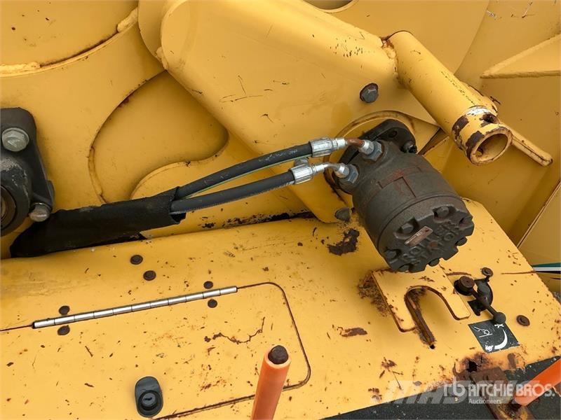 Vermeer BC1000XL Tow-Behind Wood Chipper Trituradoras de madera