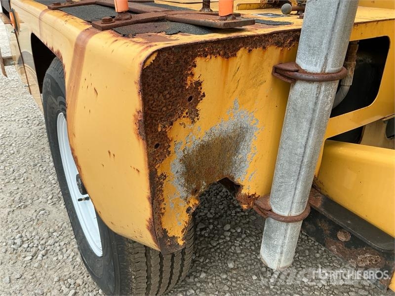 Vermeer BC1000XL Tow-Behind Wood Chipper Trituradoras de madera