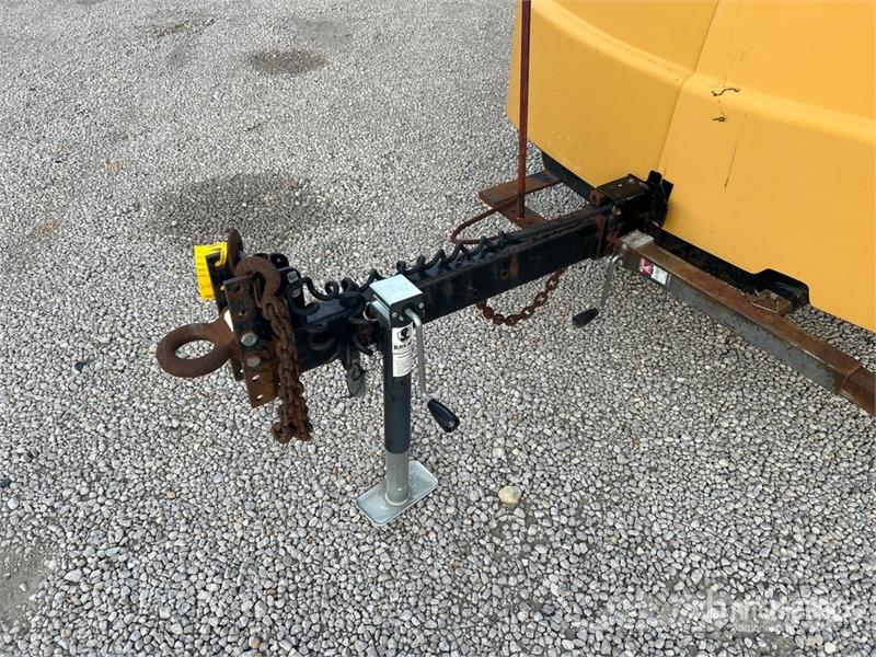 Vermeer BC1000XL Tow-Behind Wood Chipper Подрібнювачі деревини