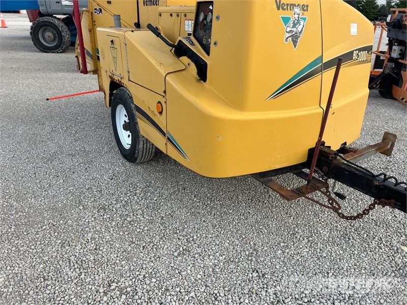 Vermeer BC1000XL Tow-Behind Wood Chipper Подрібнювачі деревини