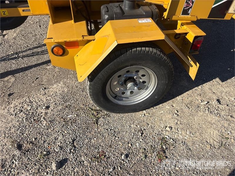 Vermeer BC700XL Tow-Behind Wood Chipper Holzhäcksler