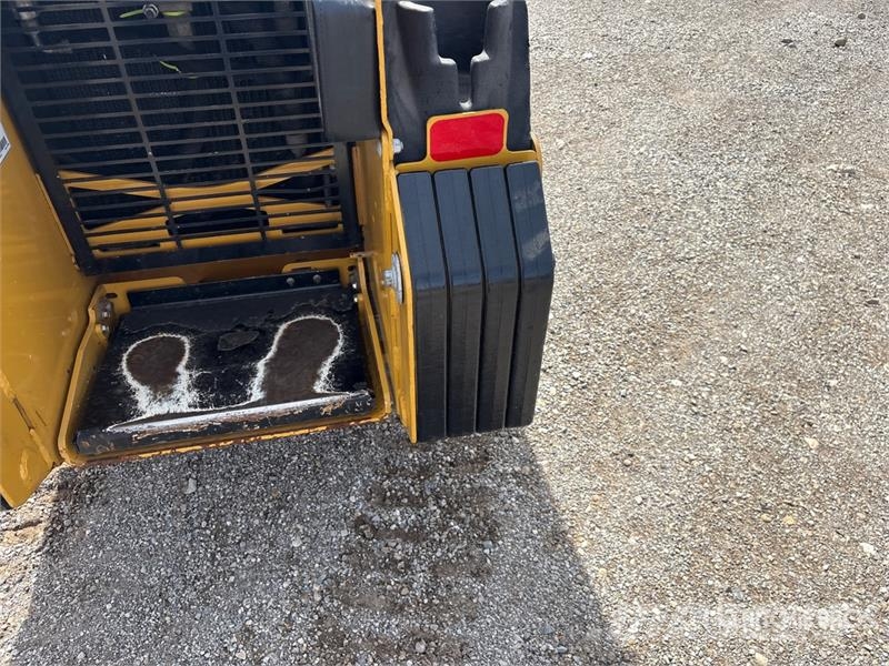 Vermeer CTX100 Compact Track Loader Lietoti riteņu kompaktiekrāvēji