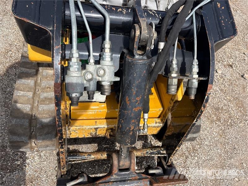 Vermeer CTX100 Compact Track Loader Lietoti riteņu kompaktiekrāvēji