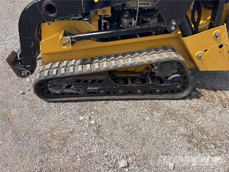 Vermeer CTX100 Compact Track Loader Lietoti riteņu kompaktiekrāvēji
