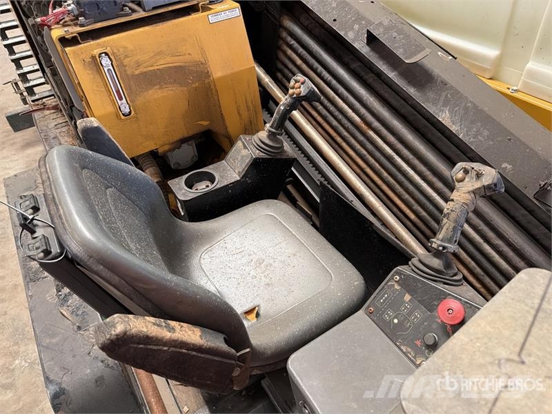 Vermeer D10X15III Directional Drill w/2021 Behnke CBCT1920 Oprema za horizontalno usmereno bušenje