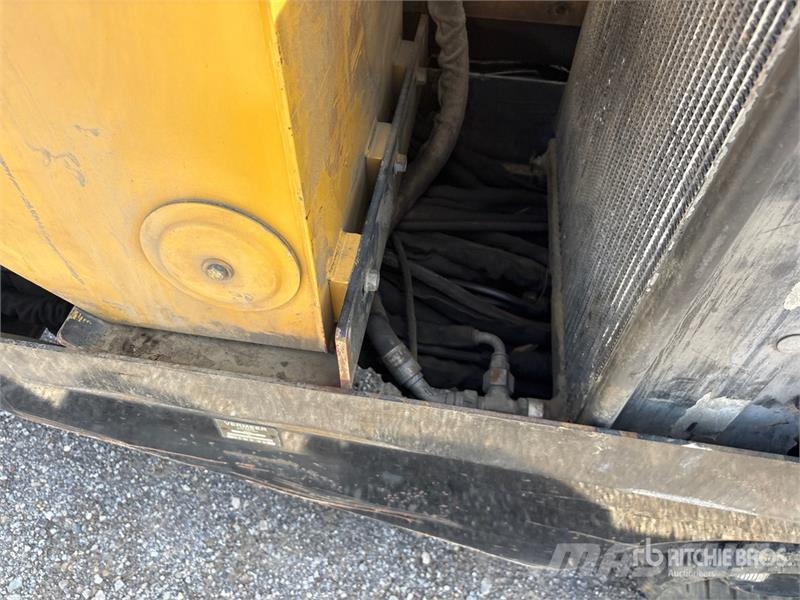 Vermeer D16X20II Directional Drill 水平掘削リグ