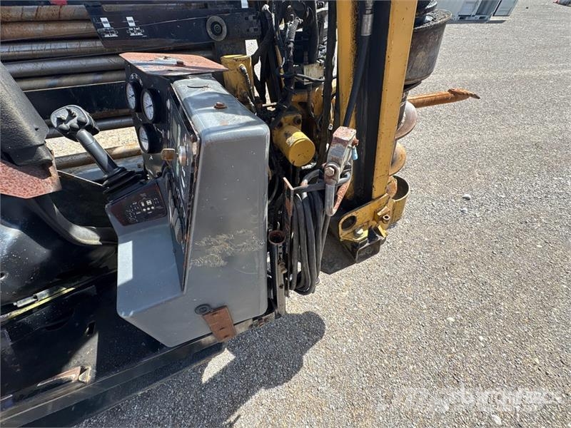 Vermeer D16X20II Directional Drill 水平掘削リグ
