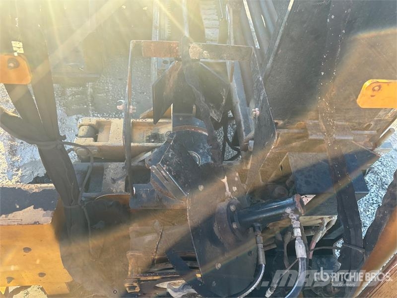 Vermeer D24X40 Directional Drill Oprema za horizontalno usmereno bušenje