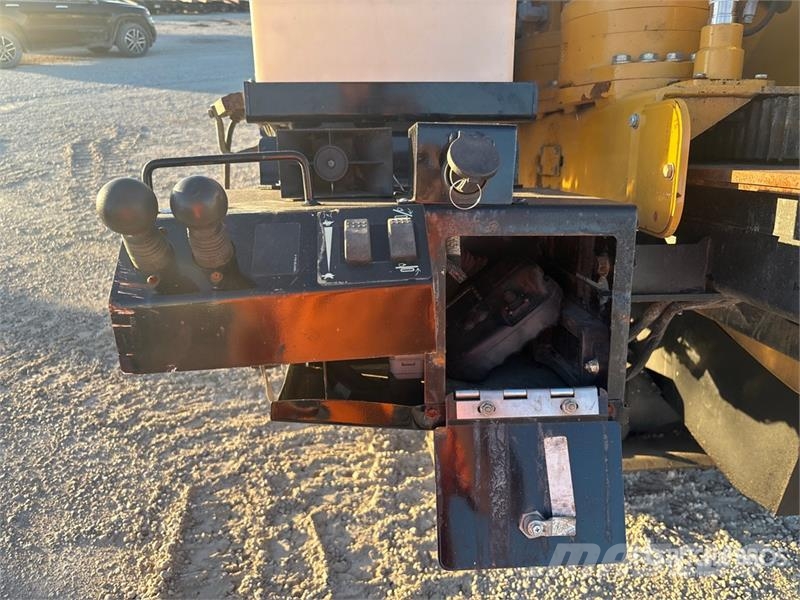 Vermeer D24X40 Directional Drill Oprema za horizontalno usmereno bušenje