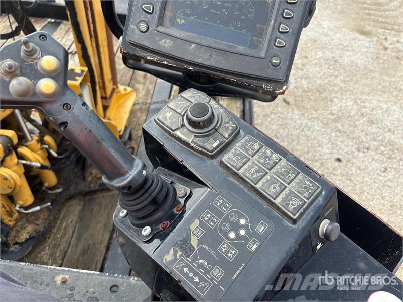 Vermeer D24X40III Directional Drill w/ Lucon 25 ft 22T212A Oprema za vodoravno smerno vrtanje