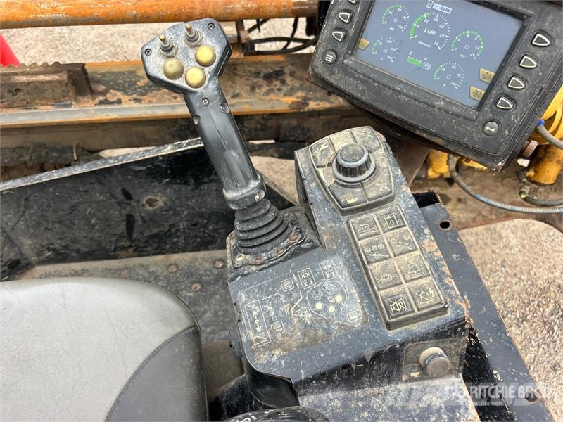 Vermeer D24X40III Directional Drill Horisontaalsed puurmasinad
