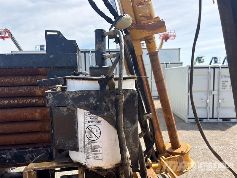 Vermeer D24X40III Directional Drill 水平掘削リグ